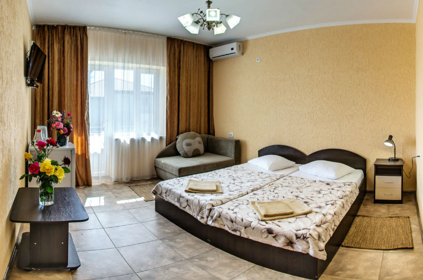 Комната в гостевом доме в Крыму в Заозерном