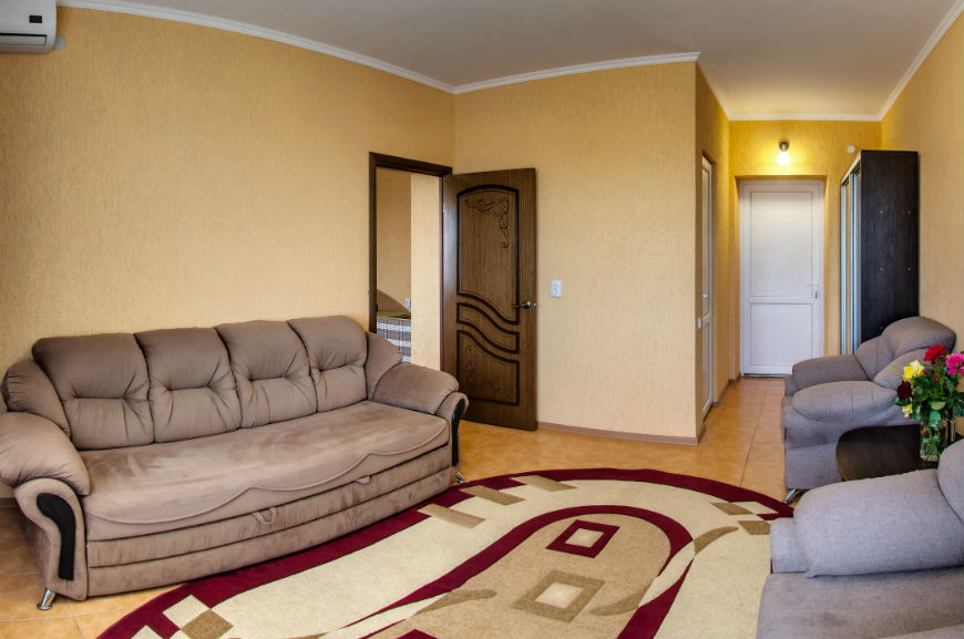 Комната семейная для отдыха в Крыму в Заозерном