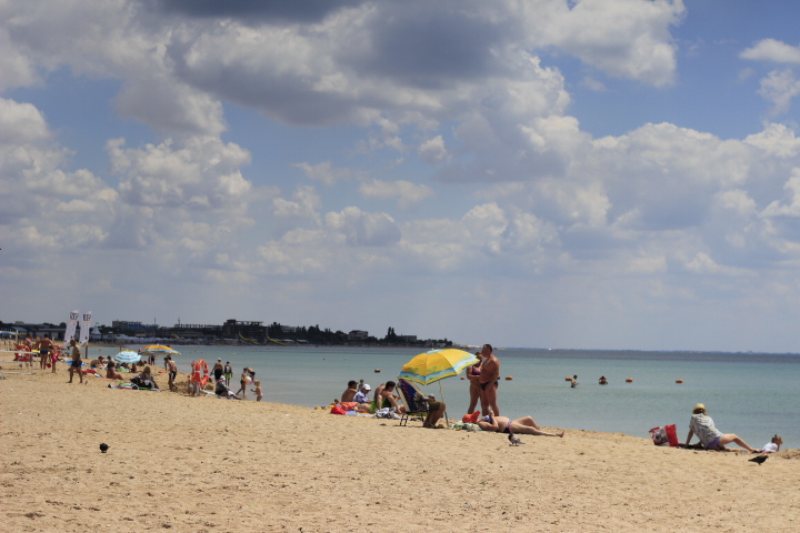Море и пляж в поселке Заозерное в Крыму Отдых в Крыму заозерное под Евпаторией